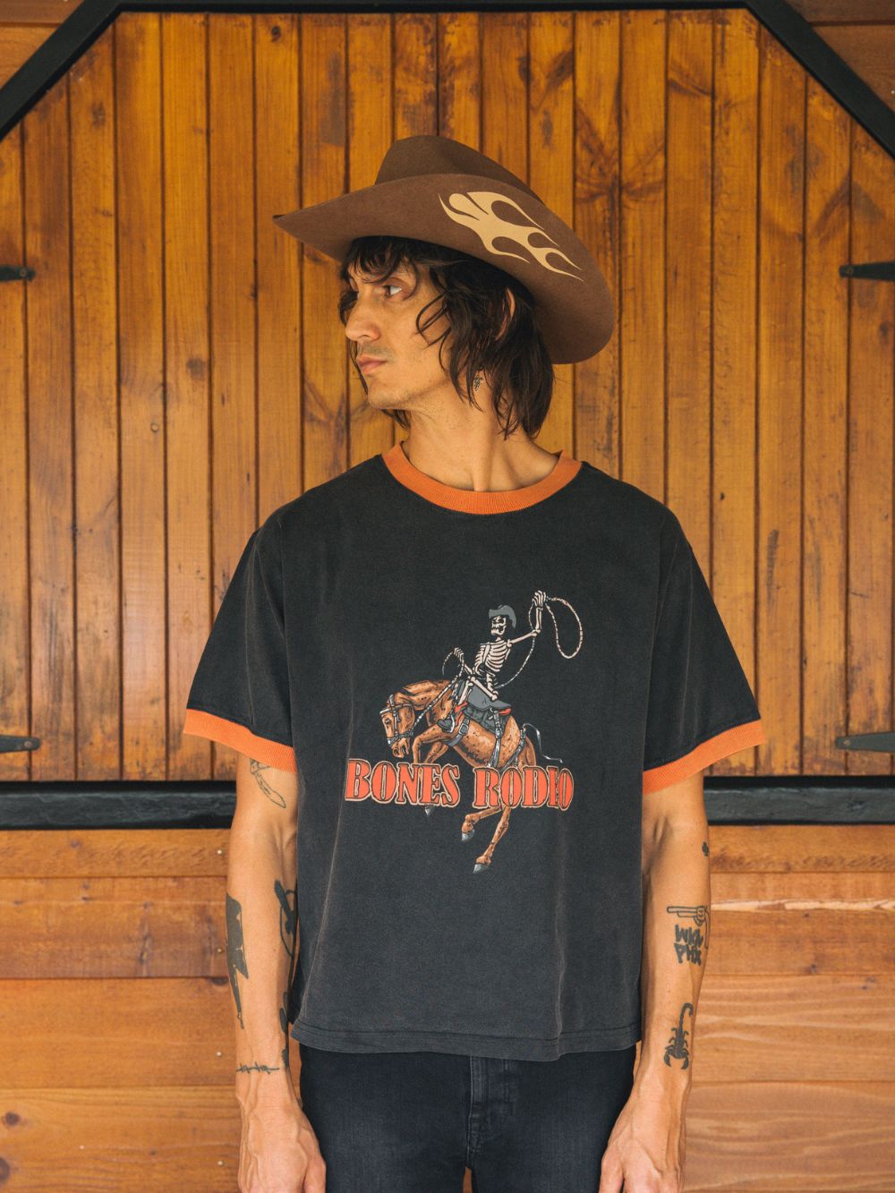 Bones Rodeo Ringer Tee - Washed Black/Red