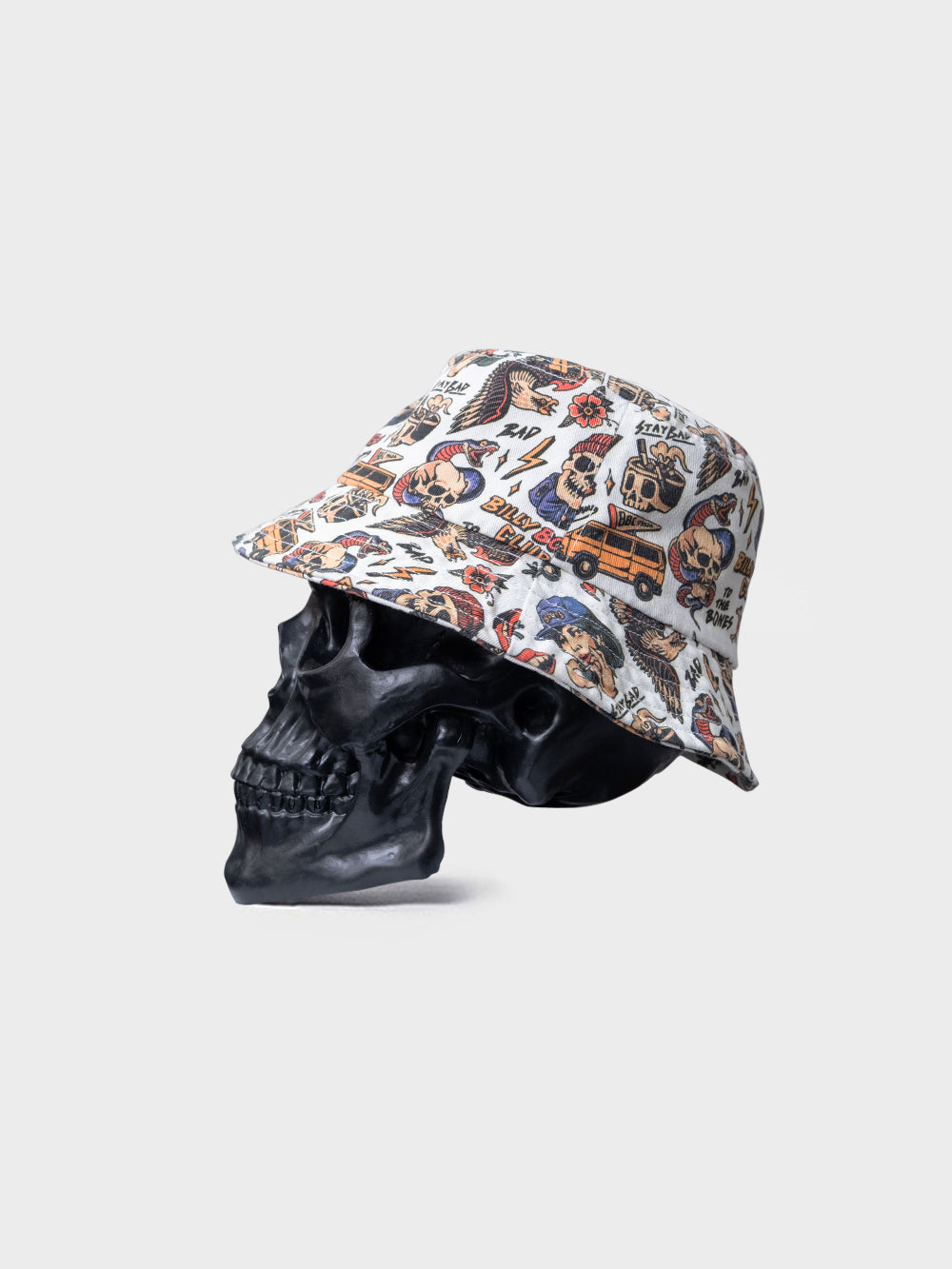 Club Flash Bucket Hat - White